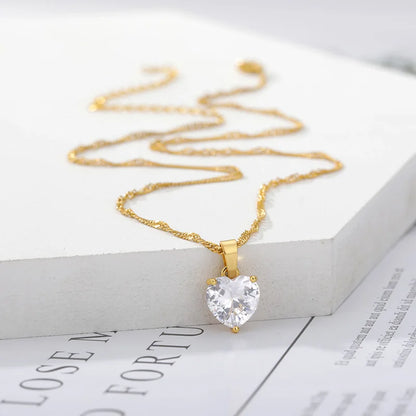 Collane a cuore per donna Collana girocollo in acciaio inossidabile placcato oro con zirconi a forma di cuore Collana girocollo Gioielli Boho da sposa Regalo Femme