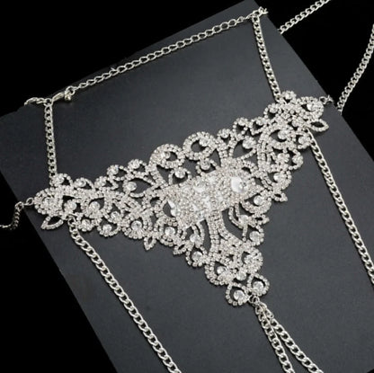 Parure de lingerie sexy avec chaîne en strass, bijoux de corps en forme de cœur pour femmes, maillot de bain, sous-vêtements à paillettes, soutien-gorge et string en cristal #0699