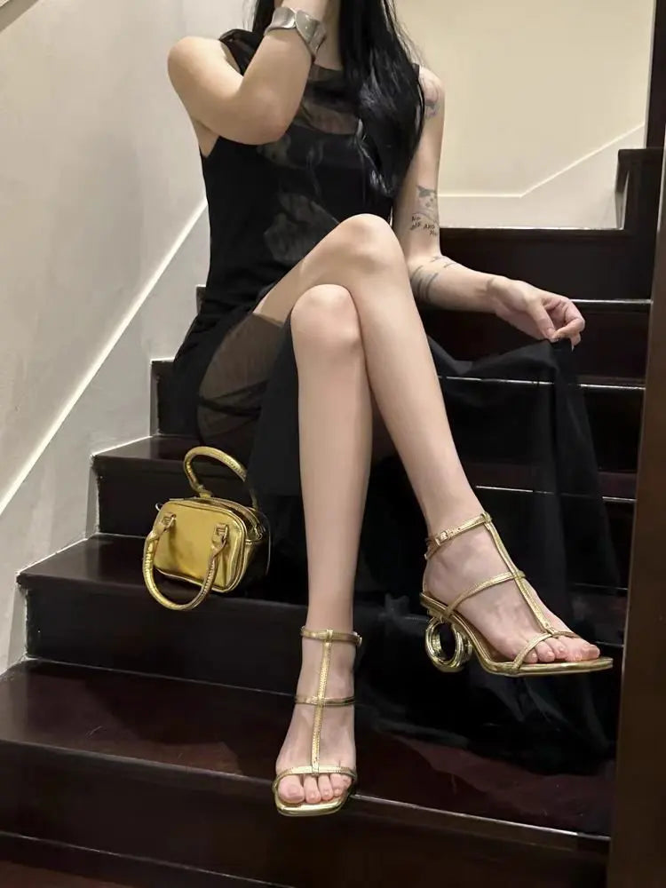2024 New European American Style Sandals for Women Sexy Peep Toe Roman Pumps with Thin Heels and Buckle Strap Open Toe Design