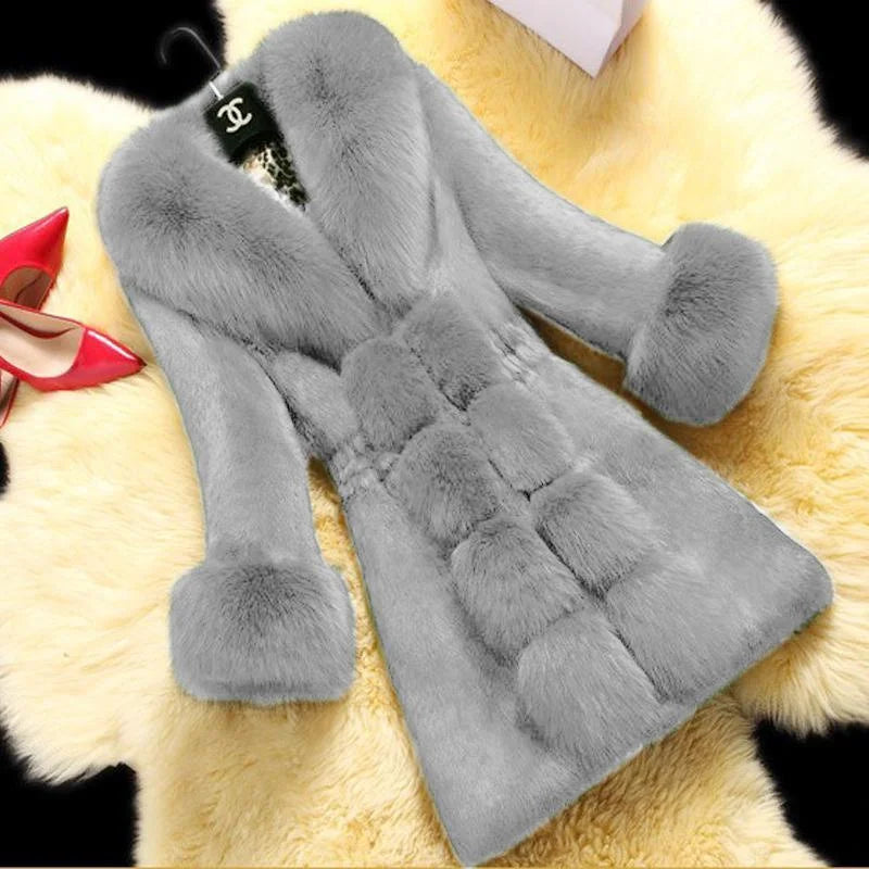 Cappotto Vintage 2026 Nuovo Autunno Inverno da Donna Lunghezza Media in Pile con Collo in Pelliccia Sintetica di Volpe e Visone, Spesso ed Elegante 408