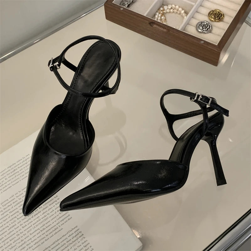 Sandales de bureau luxueuses et élégantes à talons hauts pointus de marque de créateur légitime