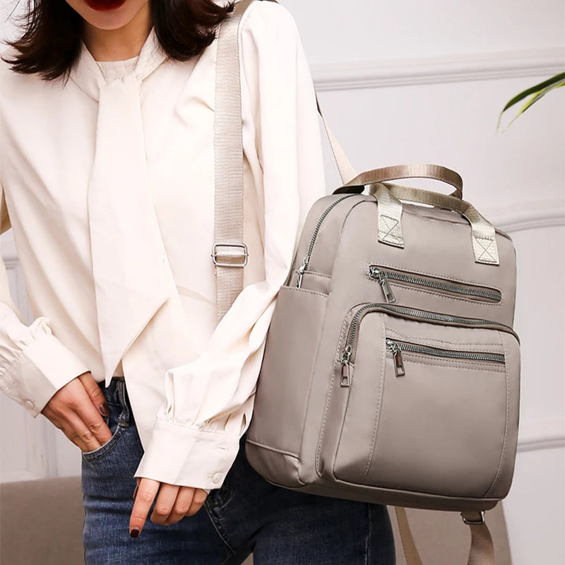 Zaino da donna da viaggio Borse a tracolla Oxford impermeabili casual Borsa da donna di grande capacità Zaino Borsa da scuola nera