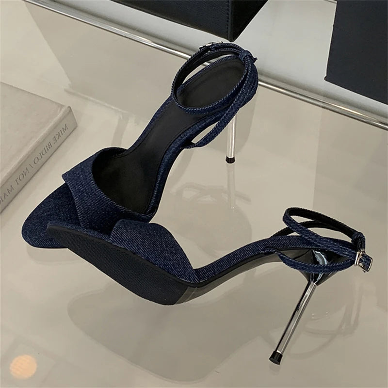 2025 Élégantes Sandales à Talon Aiguille Argentées Ouvertes Devant pour Femmes, Boucle Lettre Française, Chaussures de Mariage Rehaussantes