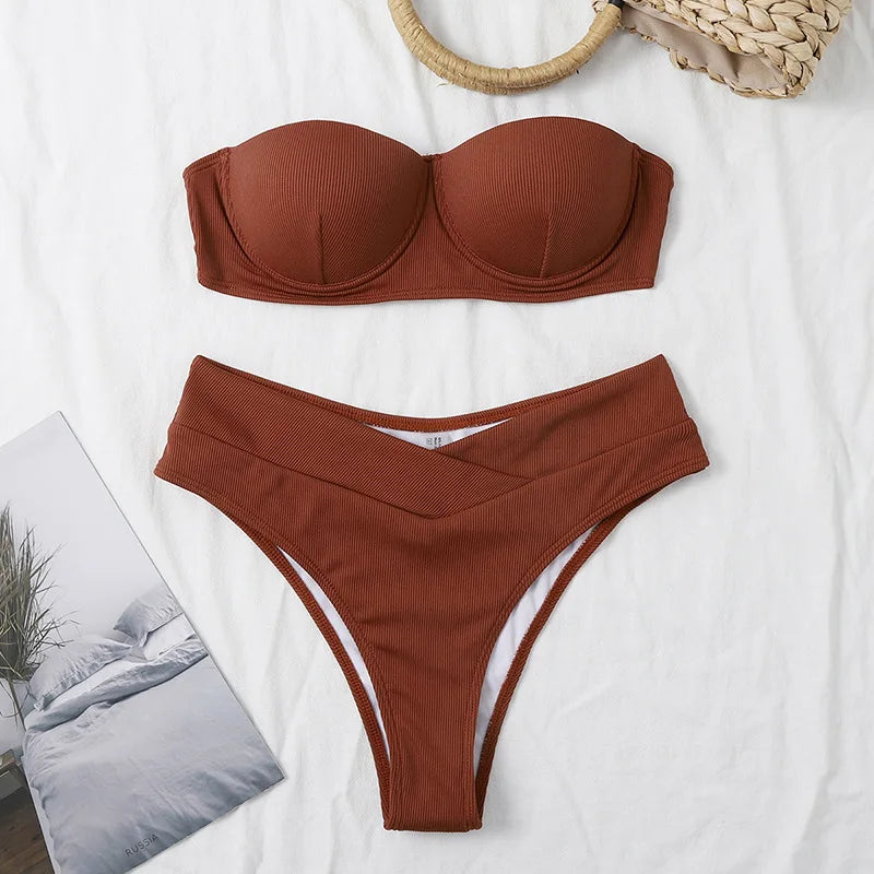 Hersteller Benutzerdefiniertes Logo 2-teiliger Bandeau-Badeanzug mit hoher Taille Einfarbiger Bikini Damen Sexy Bandeau Bademode Geripptes Bikini-Set