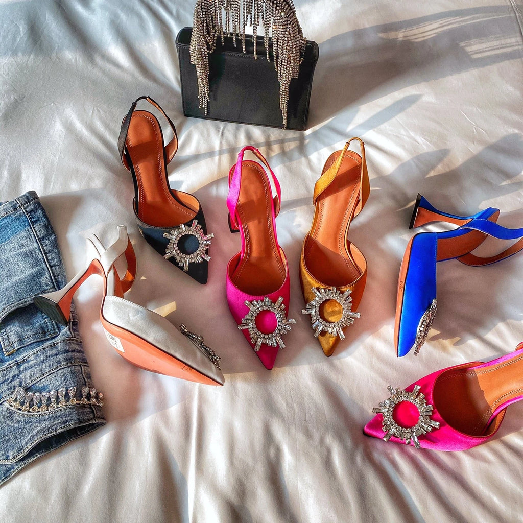 Estate europea e americana 2021 nuove scarpe da donna con tacco alto a punta girasole trapano fibbia punta chiusa sandali con tacco coppa di vino