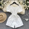Romantische Tunika mit quadratischem Ausschnitt, schlanker Overall für Frauen, Puffärmel, hohe Taille, Spitze, kurzer Jumpsuit, Großhandel