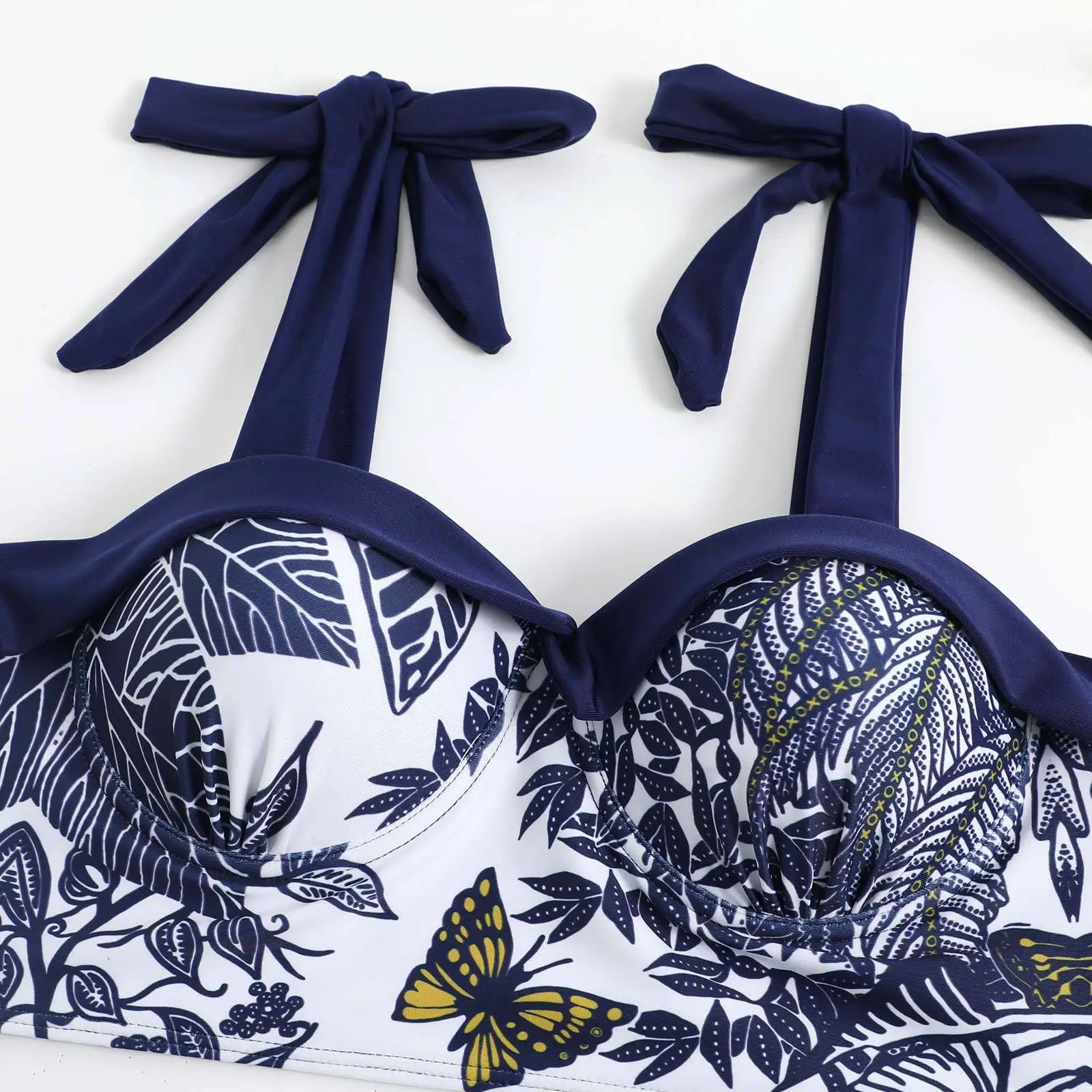 2023 Zweiteiliger Badeanzug, Träger, High Waist, Skinny Bikini Set und Cover-up, sexy rückenfreier V-Ausschnitt Bikinis & Strandmode