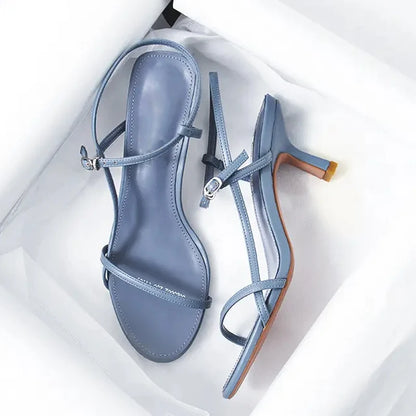 2025 Nouvelles sandales d'été élégantes et sexy pour femmes, chaussures à talons hauts Stiletto avec ceinture, sandales romaines pour femmes