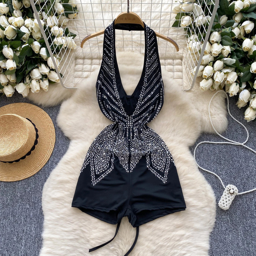 Sommer Y2K V-Ausschnitt Slim Jumpsuit für Damen Ärmellos Hohe Taille Rückenfrei Spitze Kurzer Overall Großhandel