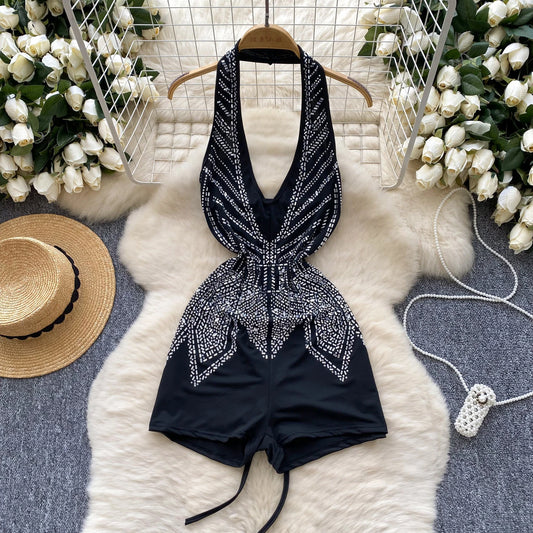 Sommer Y2K V-Ausschnitt Slim Jumpsuit für Damen Ärmellos Hohe Taille Rückenfrei Spitze Kurzer Overall Großhandel