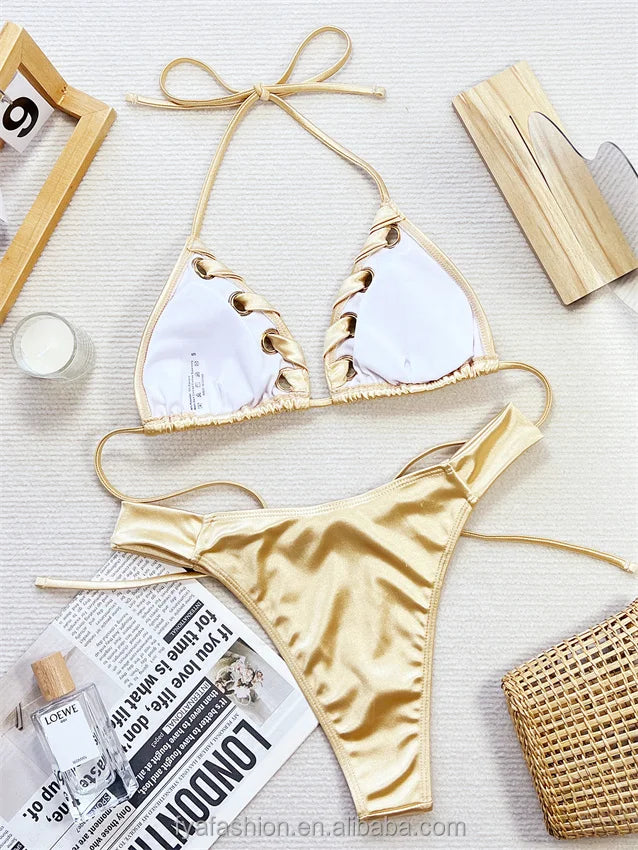 Heißes, sexy, schönes Push-up-Bikini-Set, Super-Girl-Micro-Bademode, String, Metallknopf, Strandbekleidung 2024