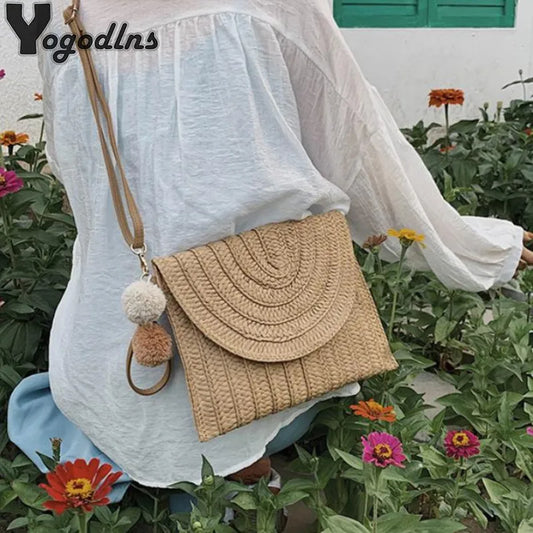 Pochette di paglia da spiaggia estiva borsa a tracolla con ciondolo a sfera carina per le donne borse a tracolla da viaggio borsa da donna borse Casual borsa di vimini