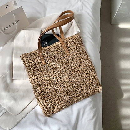 Borsa da spiaggia quadrata in paglia cava Borsa a tracolla intrecciata fatta a mano Borsa da viaggio per lo shopping in rafia in rattan Borsa casual per le vacanze estive bohémien
