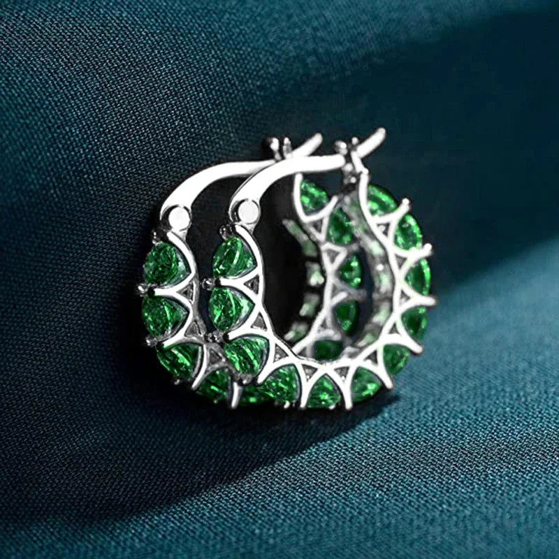 Huitan Orecchini a cerchio da donna unici intarsiati con zirconi brillanti Accessori speciali alla moda Gioielli per la festa nuziale quotidiana
