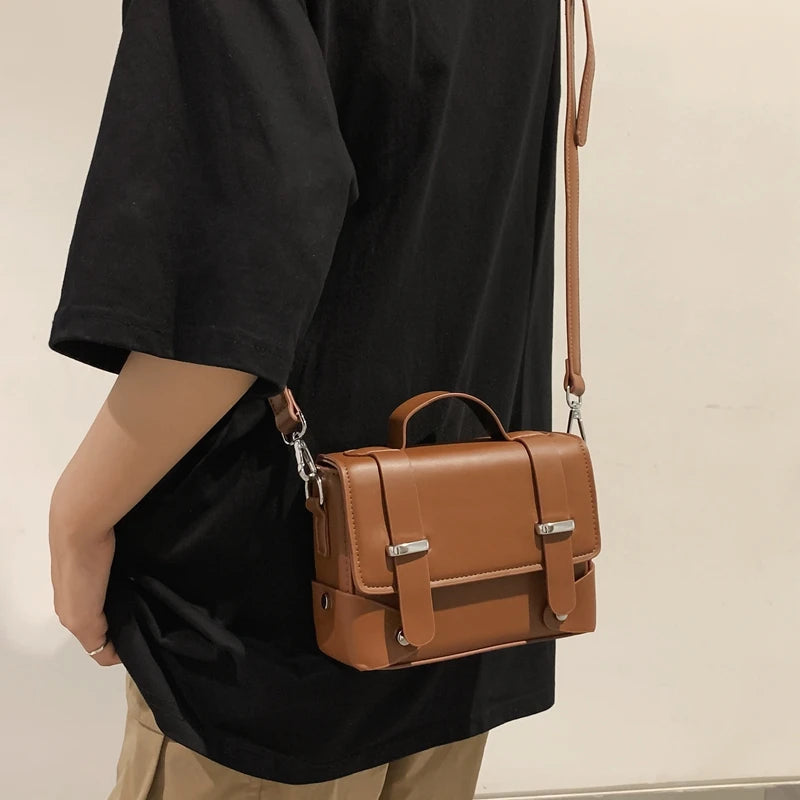 Borsa a tracolla unisex minimalista Borse a tracolla in pelle PU alla moda Borse a tracolla piccole stile flip per borsa da donna firmata