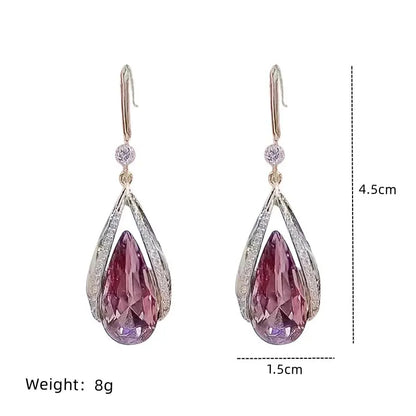 1 paio di orecchini di diamanti in vetro con perle d'imitazione d'amore in lega placcata oro di lusso leggero e vento freddo