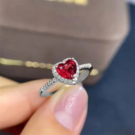 Anelli di fidanzamento classici a forma di cuore color argento per le donne Bianco Rosso CZ Pietra intarsiata Gioielli di moda Regalo per la festa nuziale