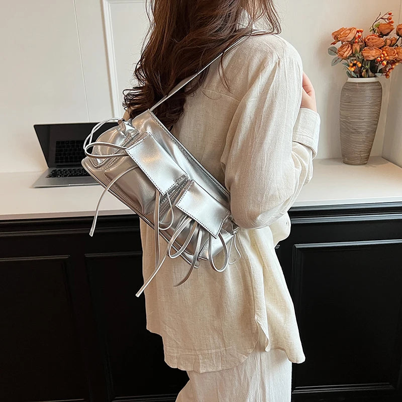 LEFTSIDE Borse a tracolla in pelle PU con design a doppia tasca per donna 2025 Borsa a tracolla di nuova tendenza della moda Borse da donna in argento