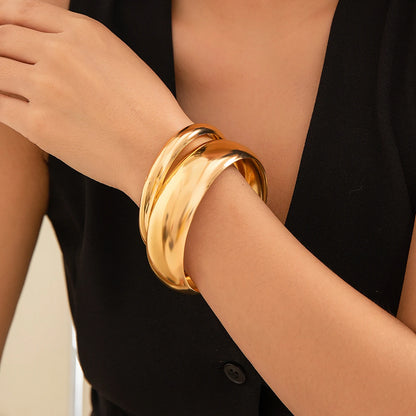 Salircon gotico asimmetrico 2 pezzi Set di braccialetti grandi Vintage bracciale largo in metallo liscio regalo di gioielli tribali africani da donna