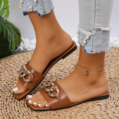 Nuove pantofole da donna estive Sandali piatti firmati moda Roma Suola morbida Scarpe sexy da donna Pantofole da spiaggia traspiranti Scivoli da donna