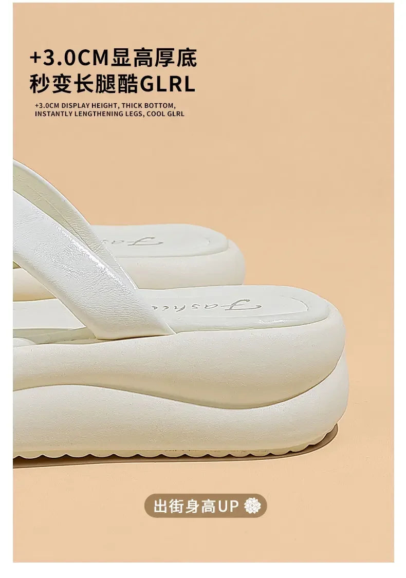 Neue Sommer-Arrivals: Sandalen und Badelatschen, modisch, atmungsaktiv, rutschfest, leicht, lässig, für drinnen und draußen, Strand und Alltag