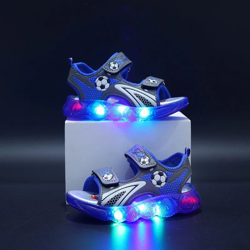 Sandali estivi Nuovo Sport Comfort Scarpe da bambino Antiscivolo Traspirante Morbido Light Up Scarpe da ragazzo Moda Spiaggia Sandali casual Босоножки