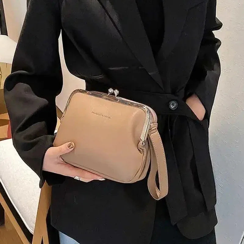 Borsa a tracolla moda primavera estate borse a tracolla in pelle PU femminile semplice borsa a tracolla con Clip a colori solido borsa a mano da donna sac