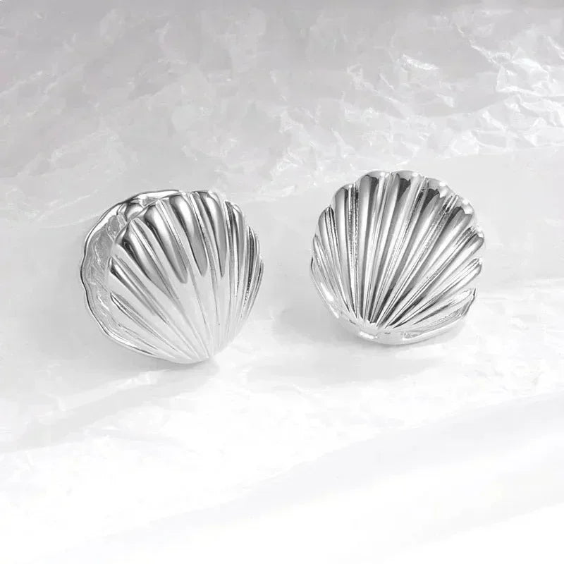 Nuovi orecchini a bottone in argento antico con personalità di conchiglia stereo gotica per uomo donna Ognissanti gioielli punk regalo accessorio per le vacanze