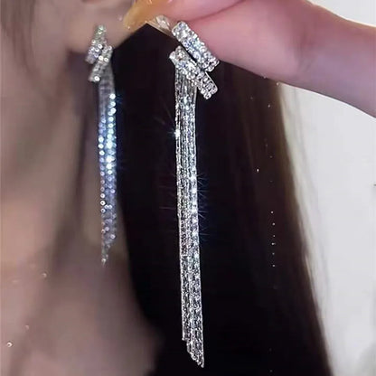 Nuova tendenza della moda Design unico Orecchini rettangolari eleganti e squisiti con zirconi per gioielli da donna Regali premium per feste di nozze