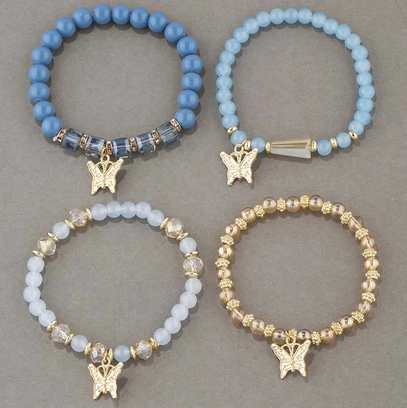 Set di braccialetti con perline a farfalla alla moda da 4 pezzi per le donne, perline acriliche rosa, braccialetto a catena elastica, regalo di gioielli per feste bohémien femminili