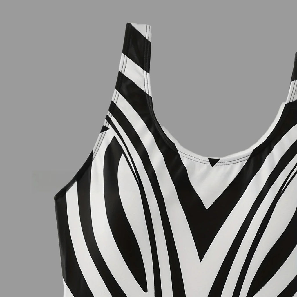 Women's One-Piece Bikini Swimsuit Stripe Pattern High Elasticity Beach Vacation Suitable for Swimming And Water Sports