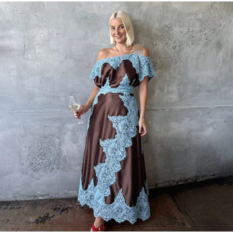 Elegante Abito Lungo da Donna con Pizzo e Patchwork, Vestito Urbano con Collo Asimmetrico e Maniche Corte, Stile Impero, Collezione Estate 2026