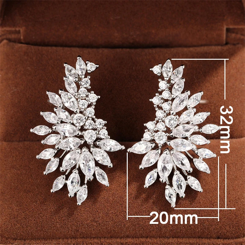 Huitan Orecchini a bottone con zirconi scintillanti da donna Splendidi accessori per piercing all'orecchio alla moda per la festa nuziale femminile Nuovi gioielli