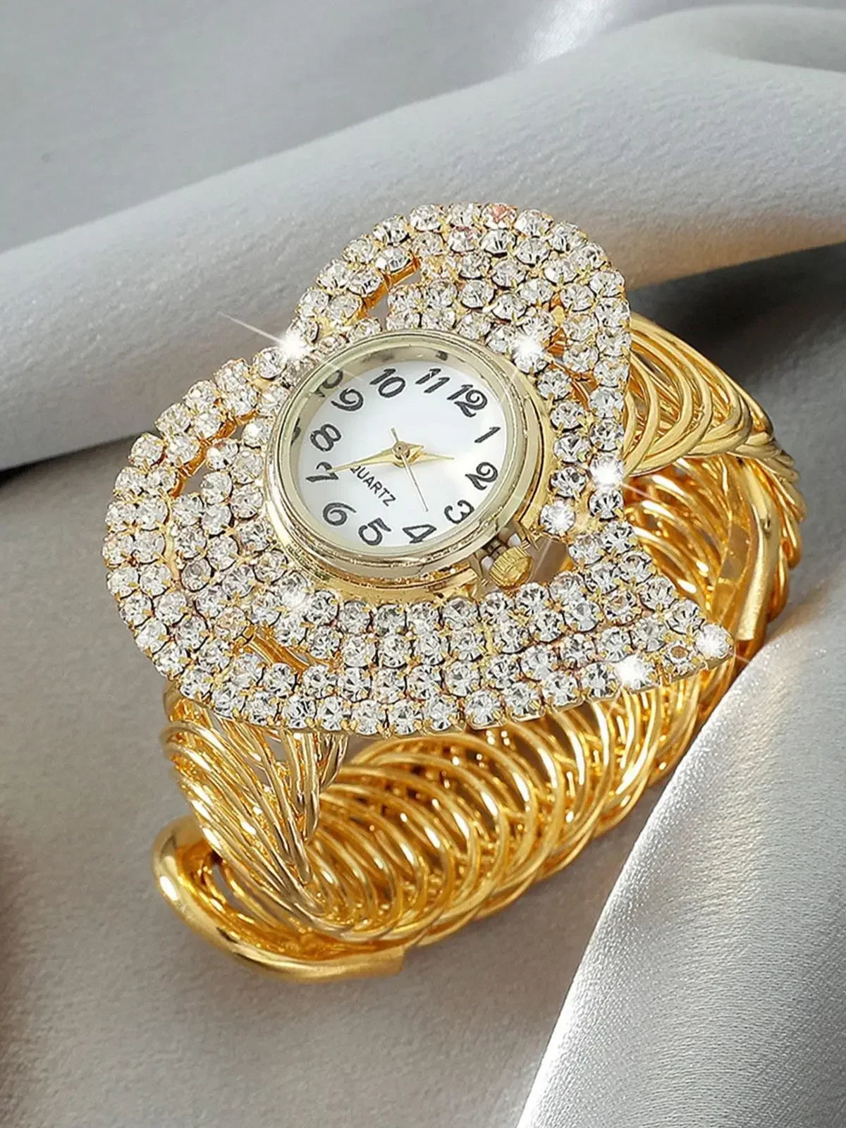 Orologi da donna con diamanti Orologio in oro Orologi da polso da donna Orologi da polso da donna con strass di marca di lusso Relogio femminile