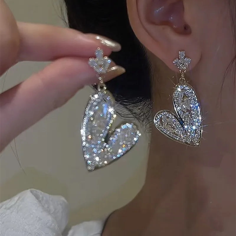 Nuova tendenza della moda Design unico Orecchini rettangolari eleganti e squisiti con zirconi per gioielli da donna Regali premium per feste di nozze