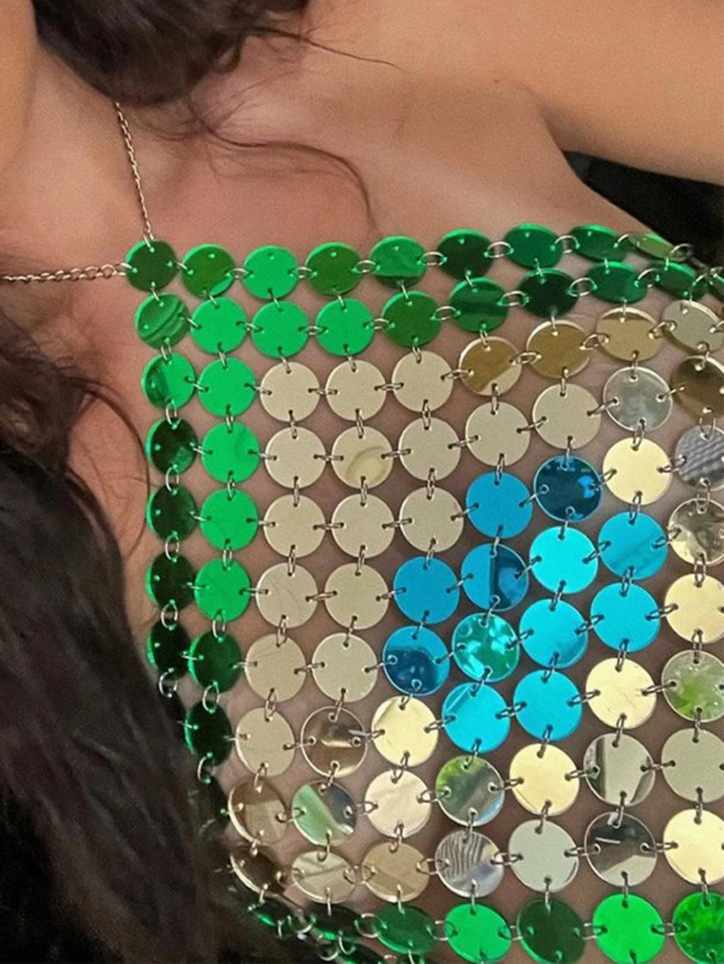 Top corto sexy con paillettes metalliche e scollo all'americana per donna, Estate 2026, trasparente e brillante, per abbigliamento da club e rave, top da spiaggia per feste, streetwear Y2K.