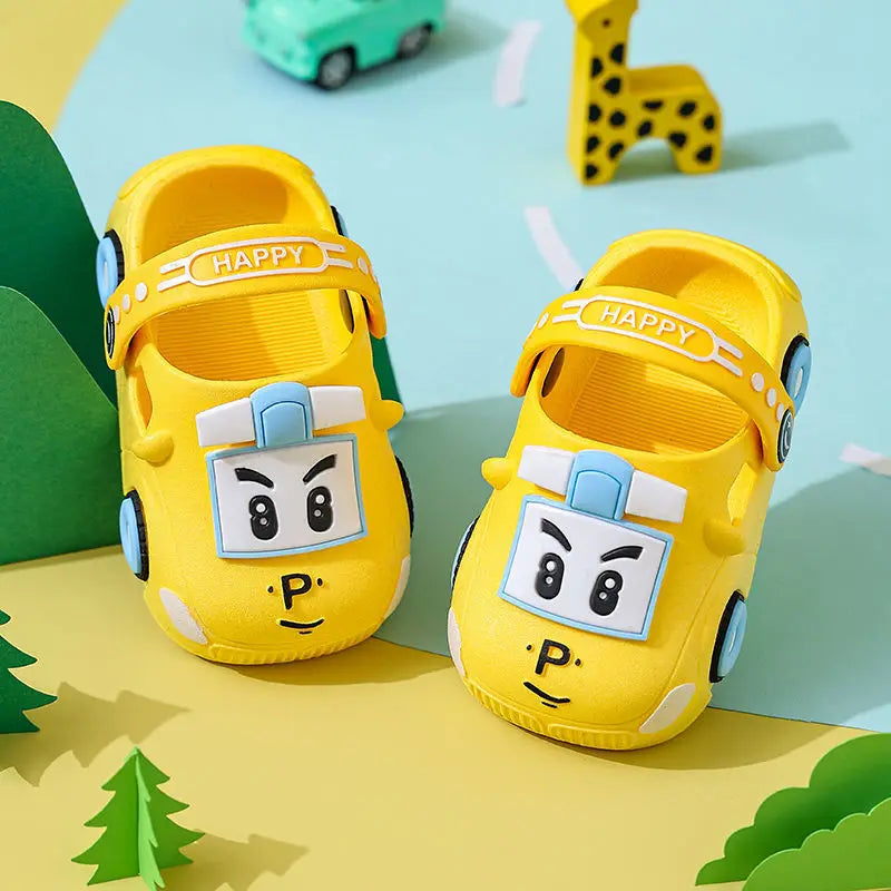 Estate nuovi bambini sandali vuoti bambino simpatico cartone animato auto pantofole per la casa ragazzi scarpe da spiaggia antiscivolo traspiranti scarpe morbide per ragazze