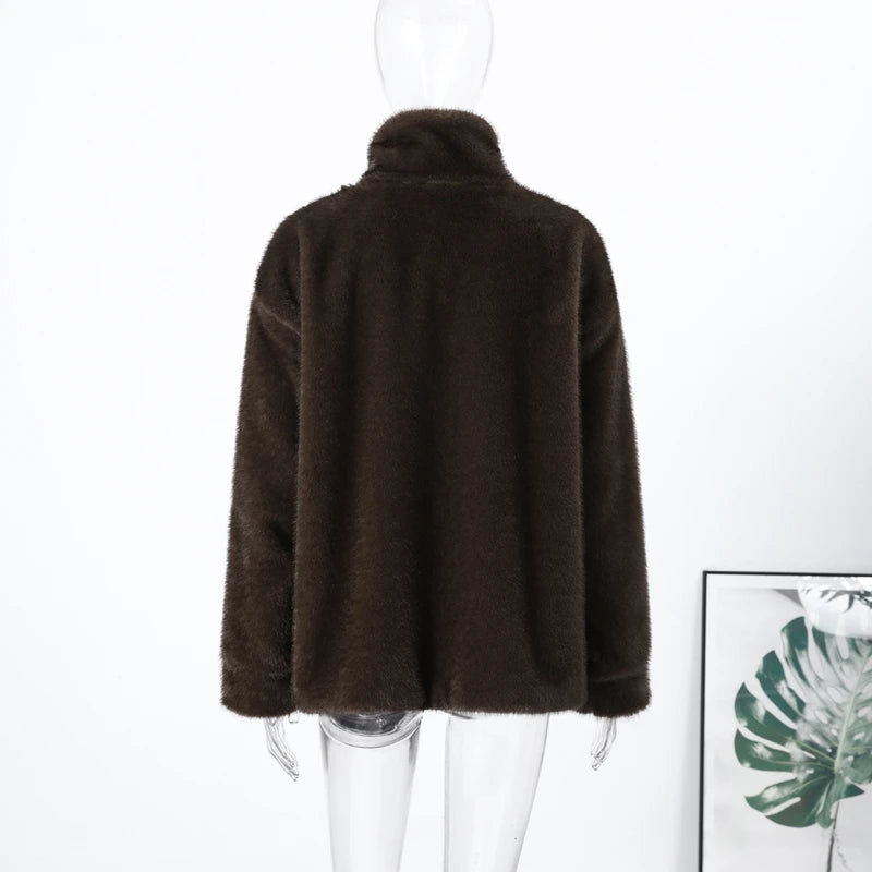 Cappotto da donna in pelliccia sintetica marrone con cappuccio Giacca da tasca a maniche lunghe di lusso oversize Lady 2025 Autunno Inverno Chic Street Capispalla