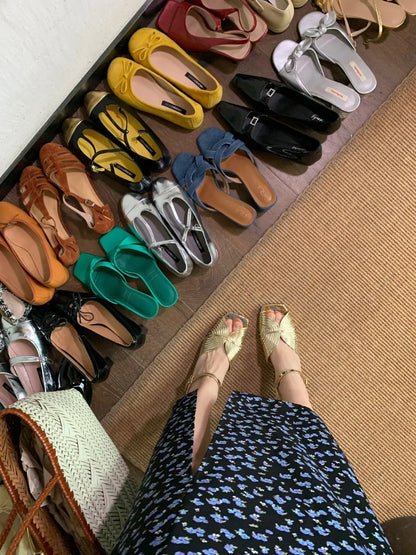 Sommer 2025 Goldene Damen-Sandalen Offene Zehenpartie Schnallen Mittelhohe Absätze Damen-Schuhe Korea Komfort Beste FH