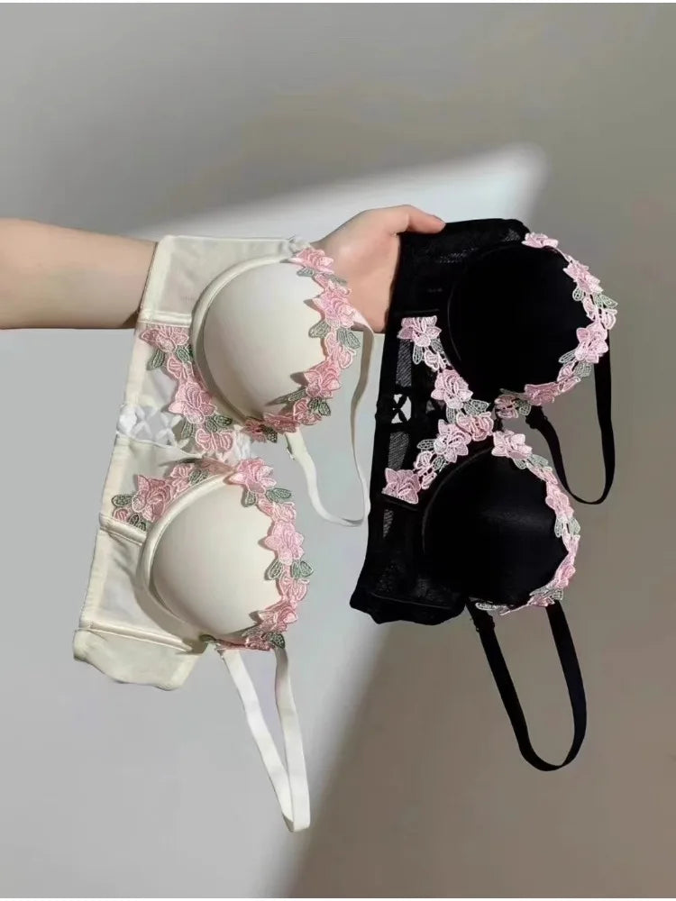 MOYISU London Anime Bralette - Delicato reggiseno senza fili per adolescenti, lingerie estiva giapponese Busto piccolo Allure sottile aderente