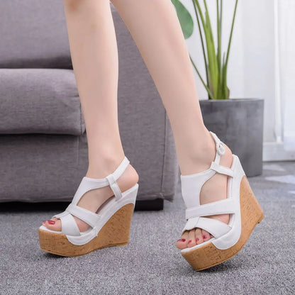 Sandali con plateau Summer Fashion Women Bohemia Style tacco alto bocca di pesce Peep Toe zeppe scarpe per le donne Sandalias De Mujer
