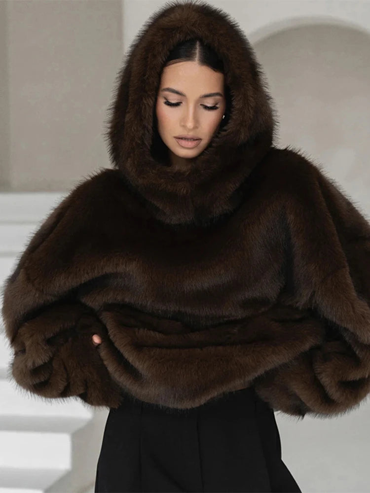 Cappotto da donna in pelliccia sintetica marrone con cappuccio Giacca da tasca a maniche lunghe di lusso oversize Lady 2025 Autunno Inverno Chic Street Capispalla
