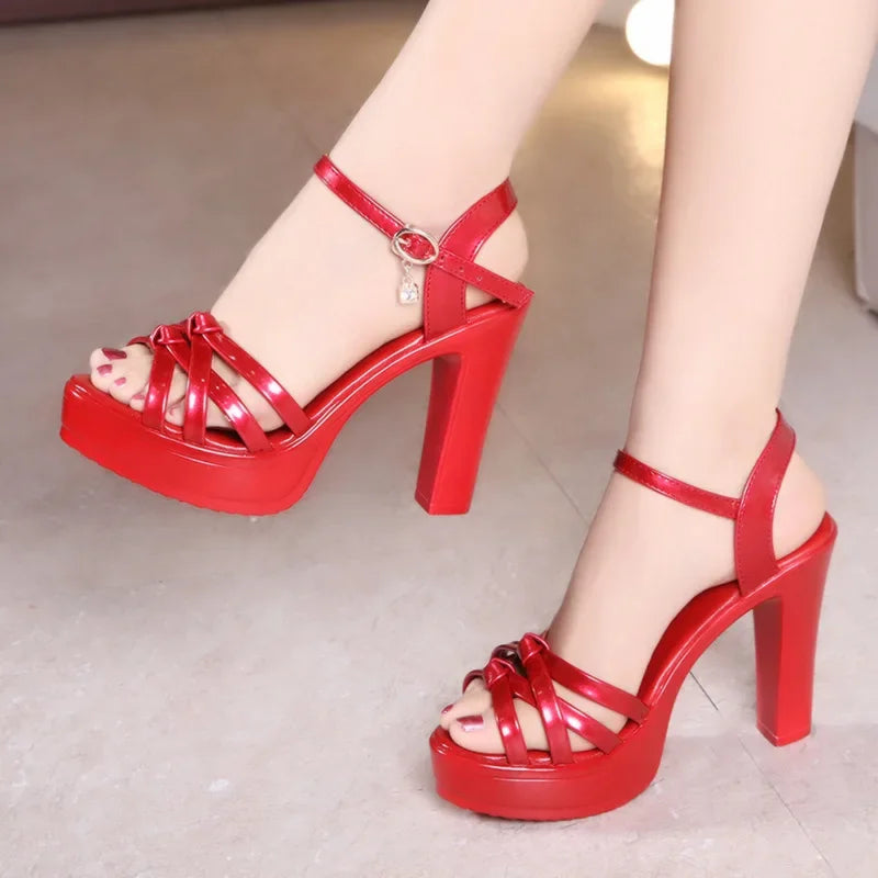 Scarpe estive per donna sandali décolleté con plateau PU tacco quadrato cinturino con fibbia estiva una parola fibbia scarpe in pelle da donna