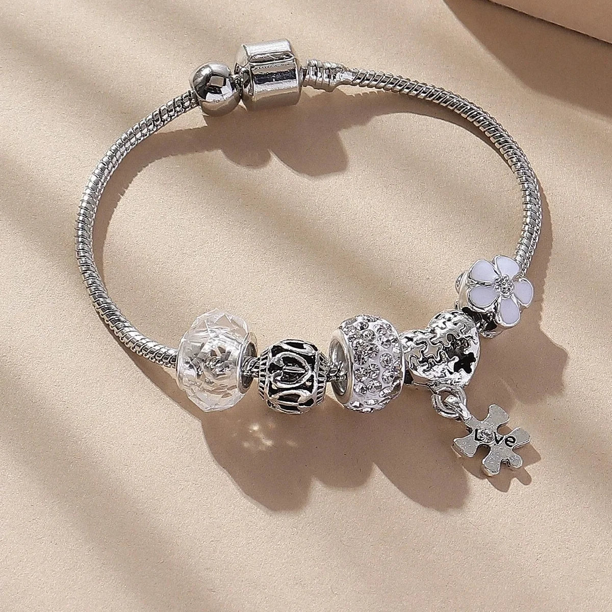 1PC Moda Donna Multi Elemento In Rilievo Love Pan Famiglia Bracciale Accessori di Gioielli Spogliatoio Quotidiano Festa Regalo di Festa -005