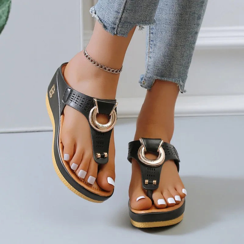 Sandali estivi donna nuove scarpe da spiaggia Open Toe infradito zeppe comode pantofole sandali carini Plu taglia 35 ~ 43 Chaussure Femme