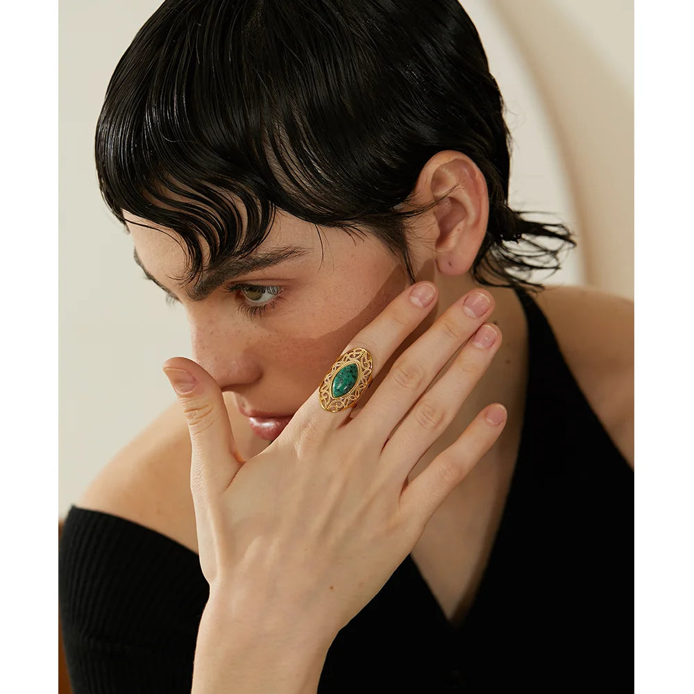 Yhpup Anello aperto in acciaio inossidabile con pietra naturale verde vintage, colore geometrico, gioielli alla moda iperbolici alla moda per le donne