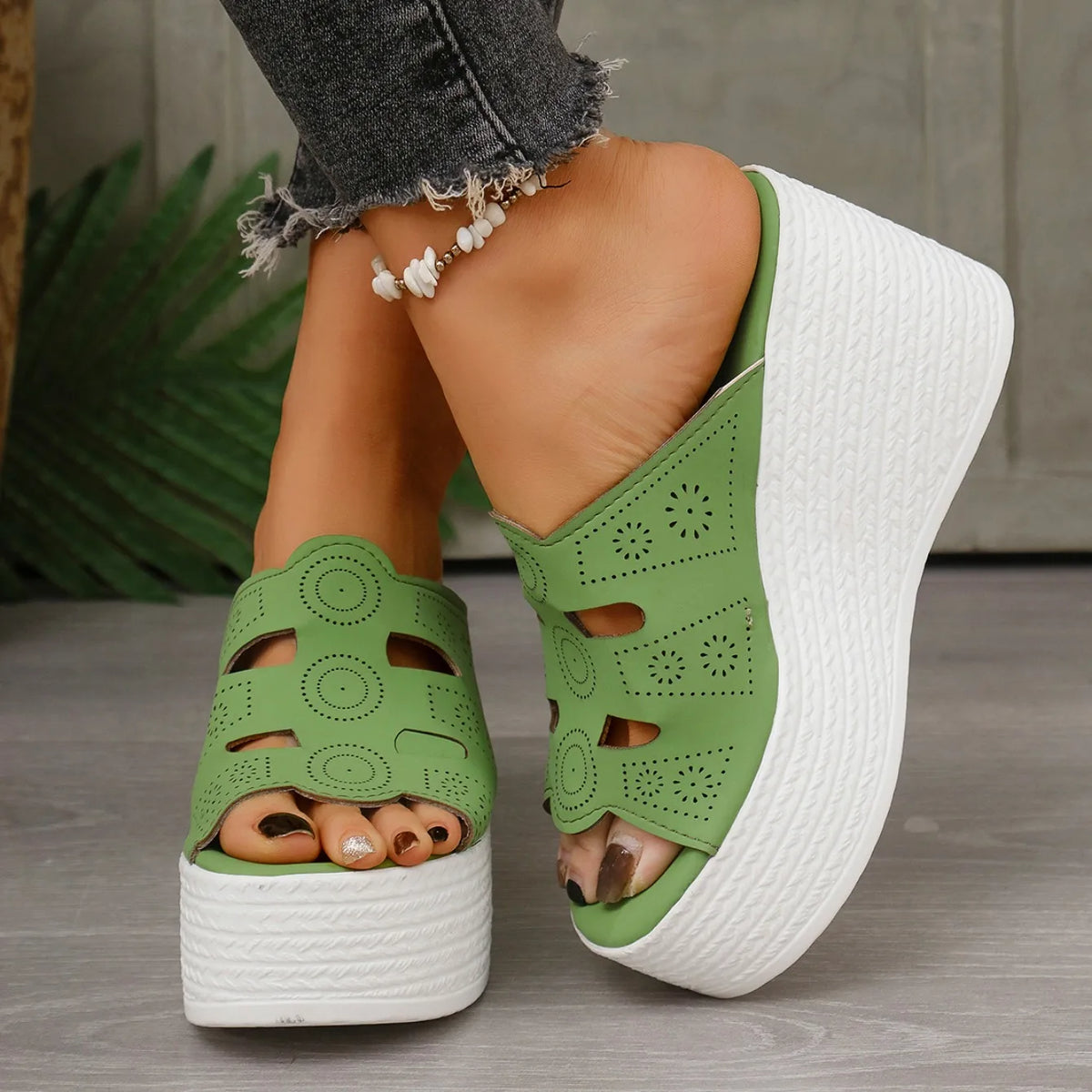 Sandales d'été décontractées pour femmes Sandales compensées à plateforme antidérapantes pour l'extérieur Sandales antidérapantes confortables pour femmes Chaussures de créateur Zapatos De Mujer