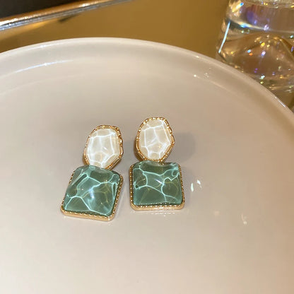 Orecchini Geometrici Asimmetrici Quadrati e Rotondi per Donne, Orecchini in Resina Colorata, Gioielli Estivi alla Moda per Ragazze