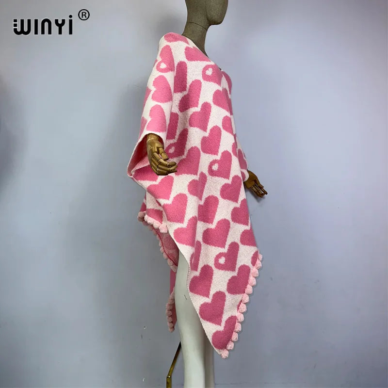 WINYI inverno scollo a v colletto mantello di alta qualità confortevole spesso caldo poncho donna natale dolce amore stampa abito irregolare