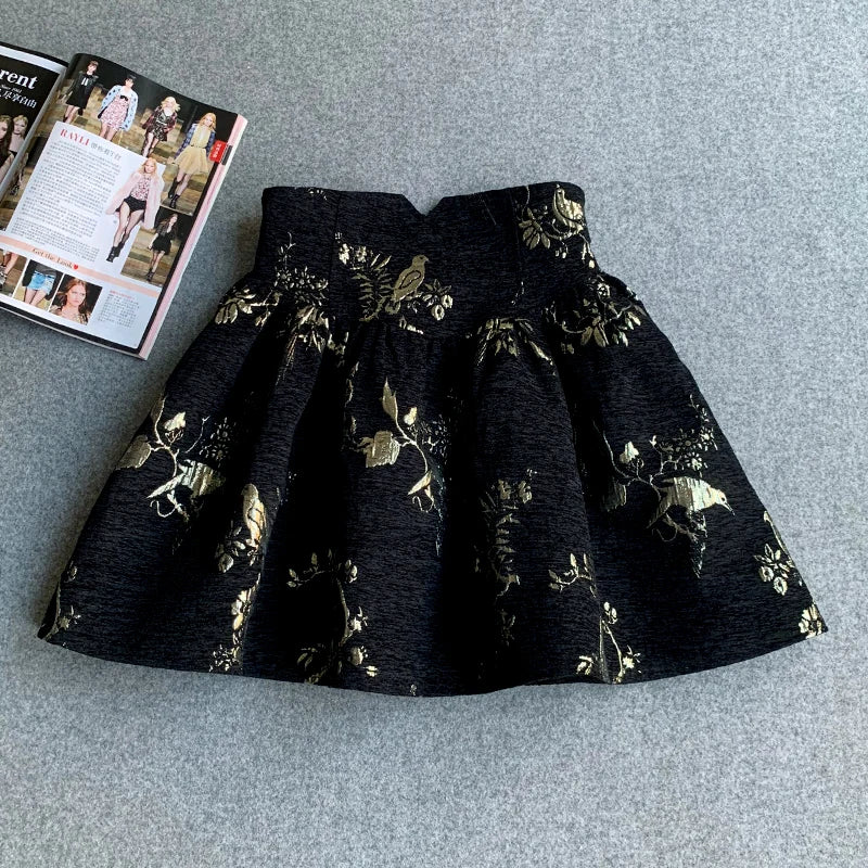 Gonna jacquard oro nero Gonna a trapezio slim fit a vita alta Primavera Estate Nuova gonna corta Gonna da ufficio squisita alla moda